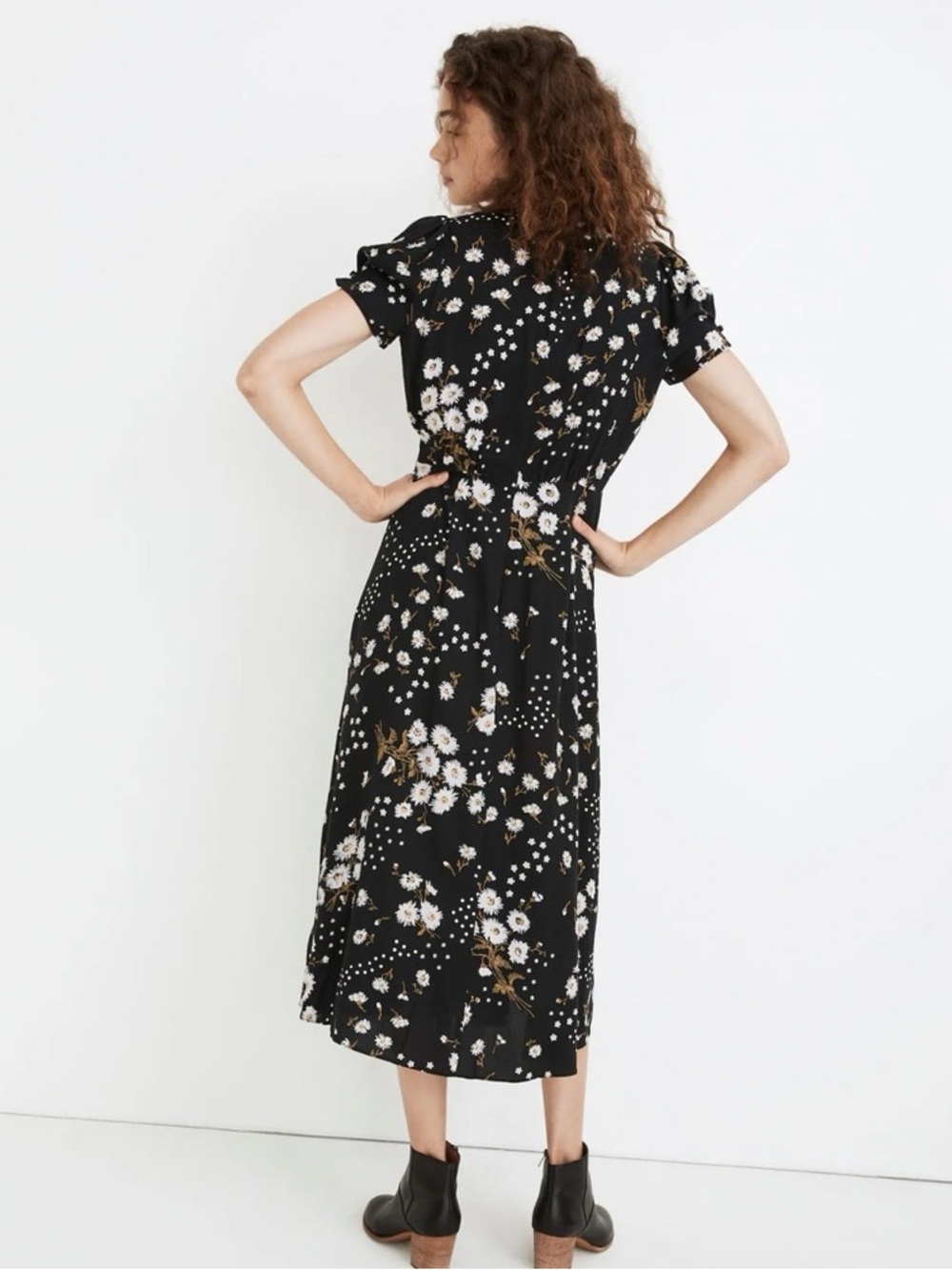 Madewell Black Floral V-Neck Midi Dress - Picture 2 of 11